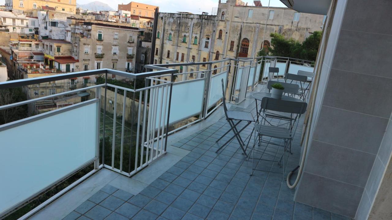 那不勒斯Balcony House公寓 外观 照片